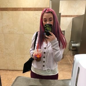 Meet your Posher, Amber